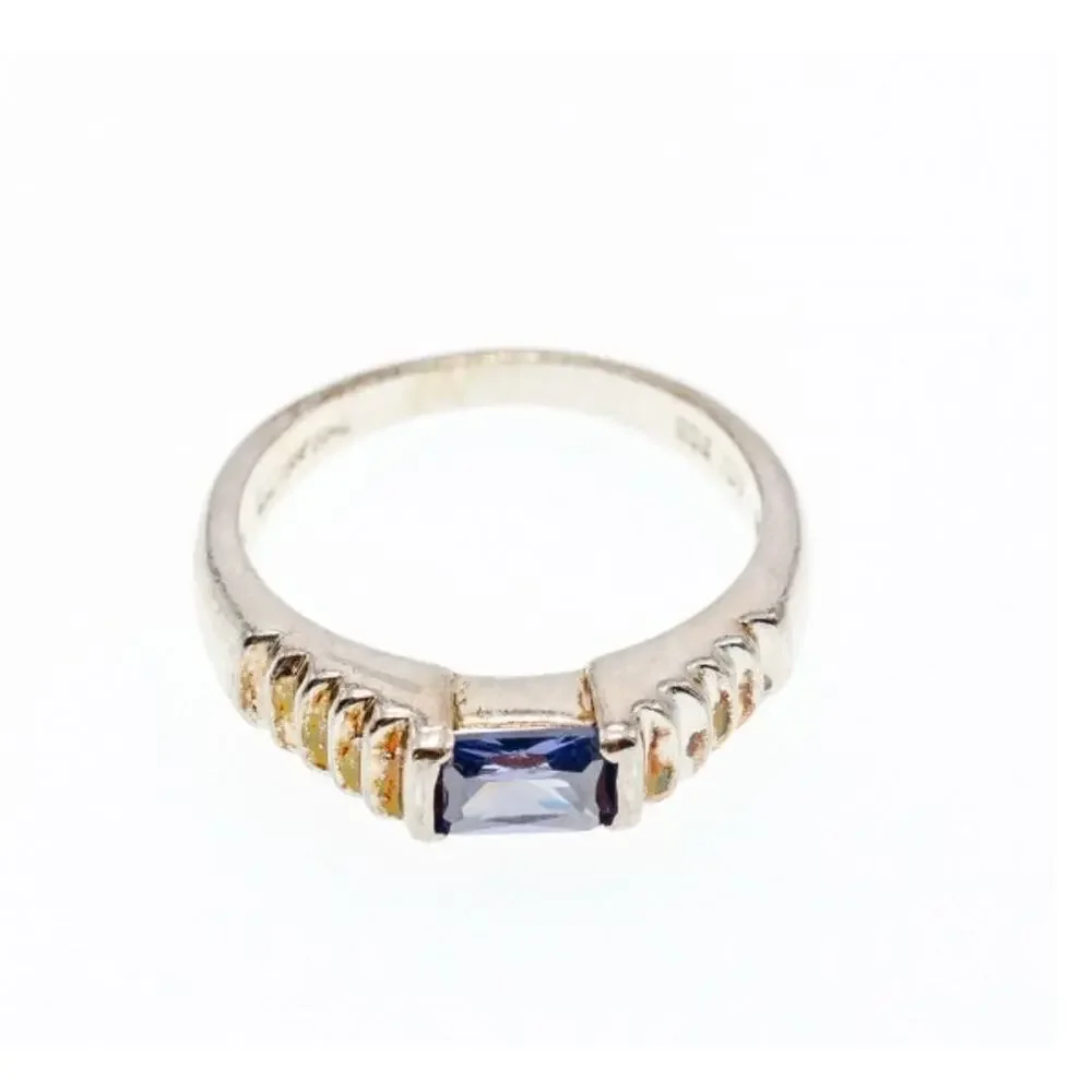 925 Sterling Silver Purple CZ Ring Size 6.5